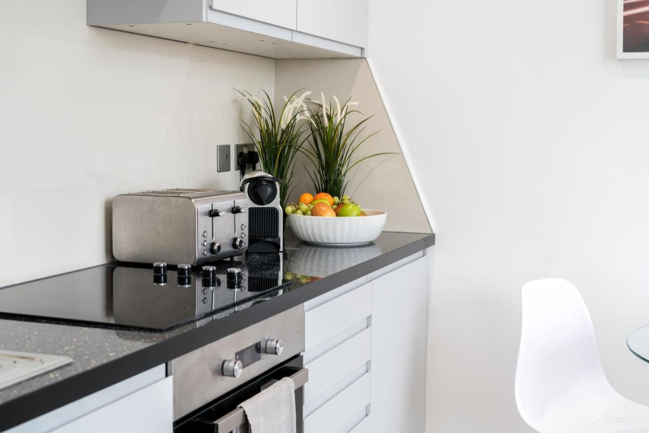 Skyline Serviced Apartments - Seldon Лондон Екстер'єр фото
